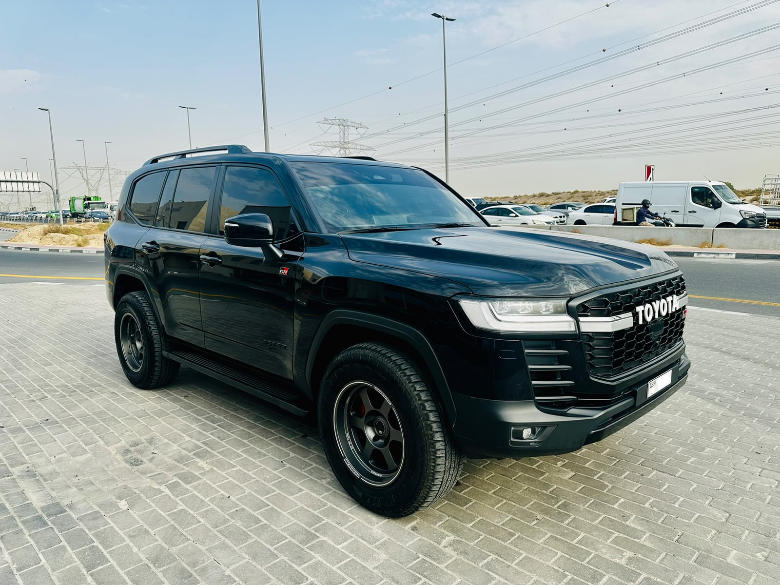 Black Toyota Land Cruiser GR-SPORT 3.5L 2025
