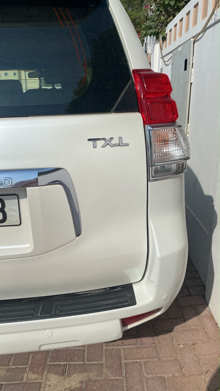 White Toyota Prado TX L 2012