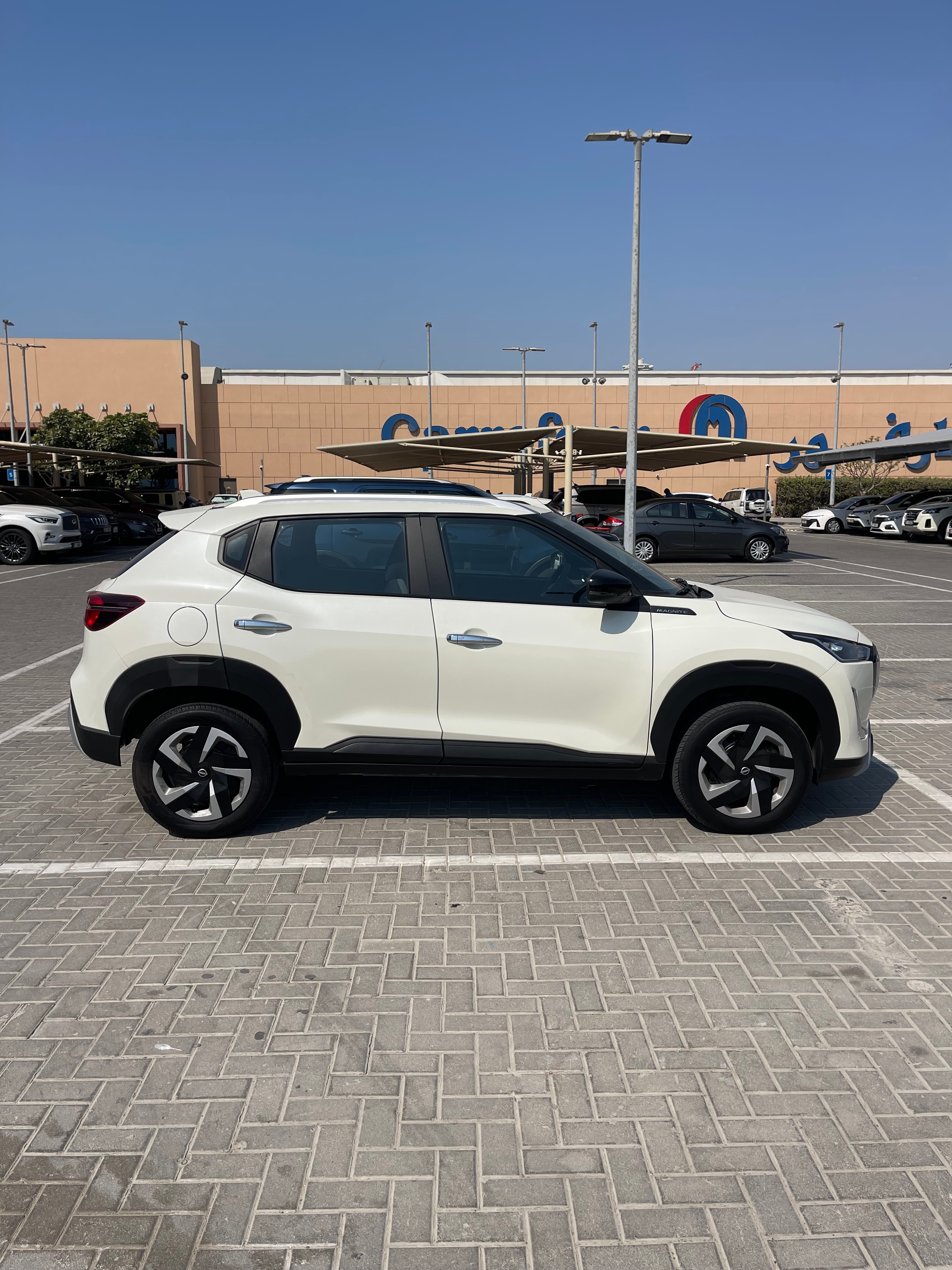wit Nissan Magnite S 2025