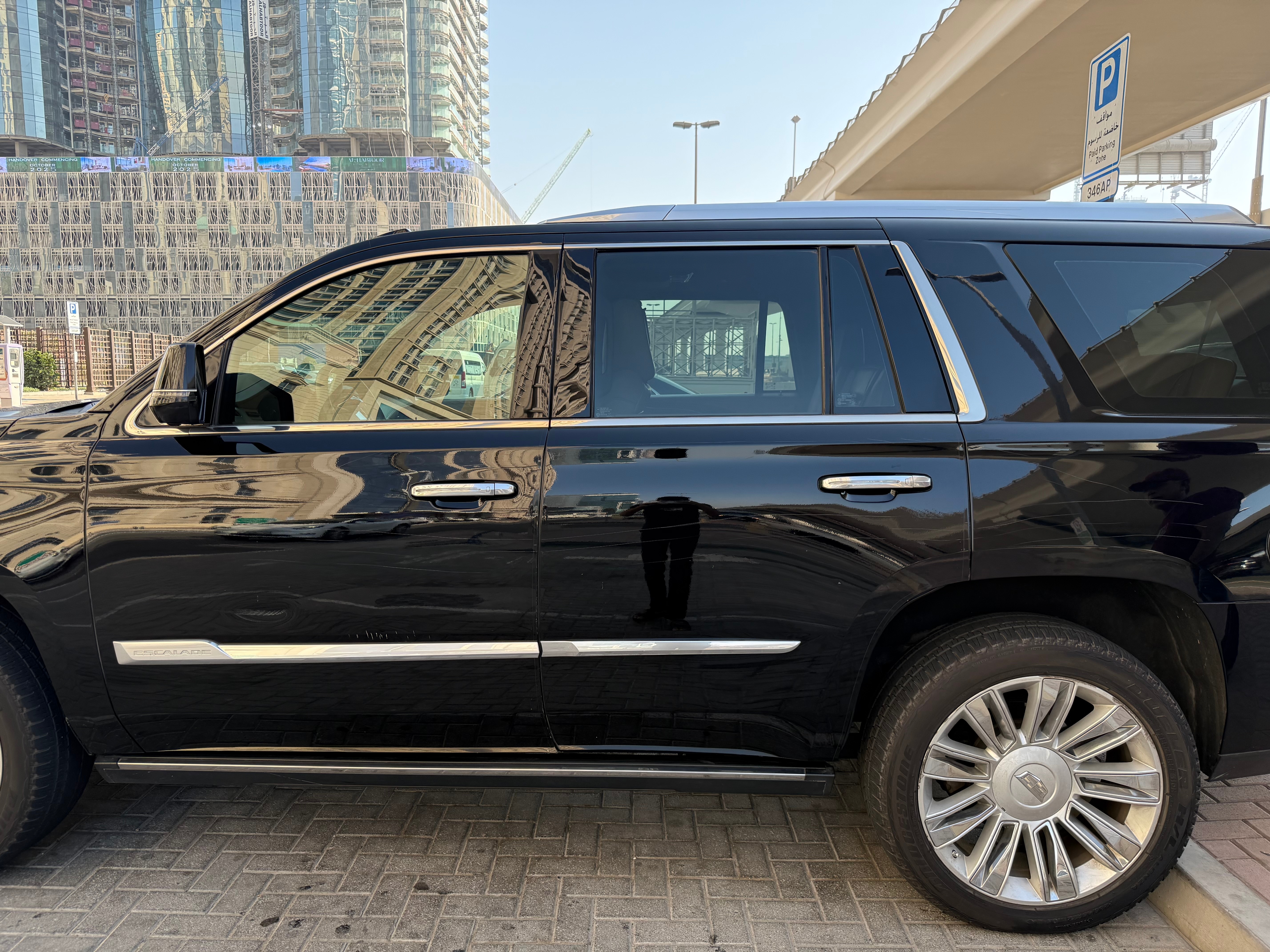 Siyah Cadillac Escalade Platinum 2018