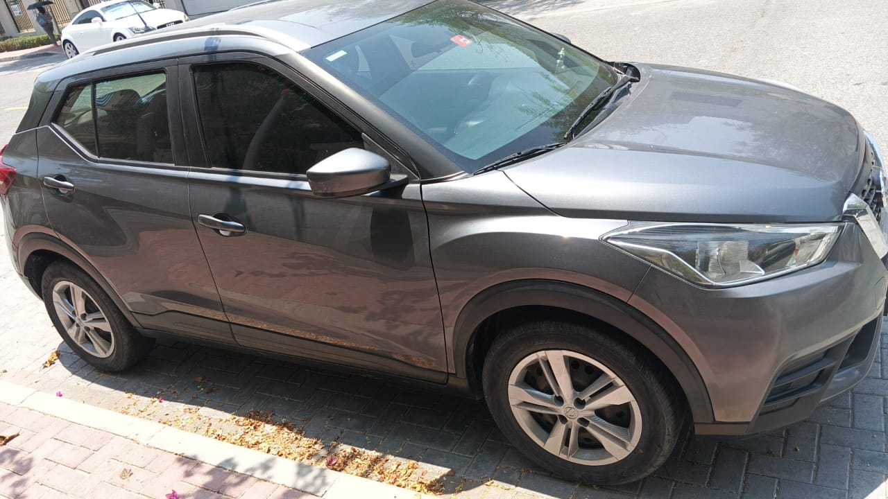 Gris Nissan Kicks SV 2021 Gris Nissan Kicks SV 2021