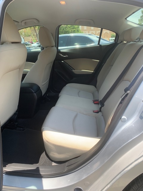 Plata Mazda 3 s 2019
