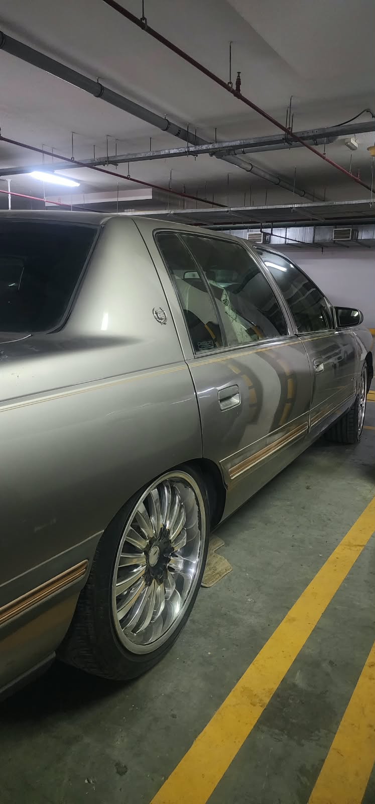 Silver Cadillac DeVille Base 1998