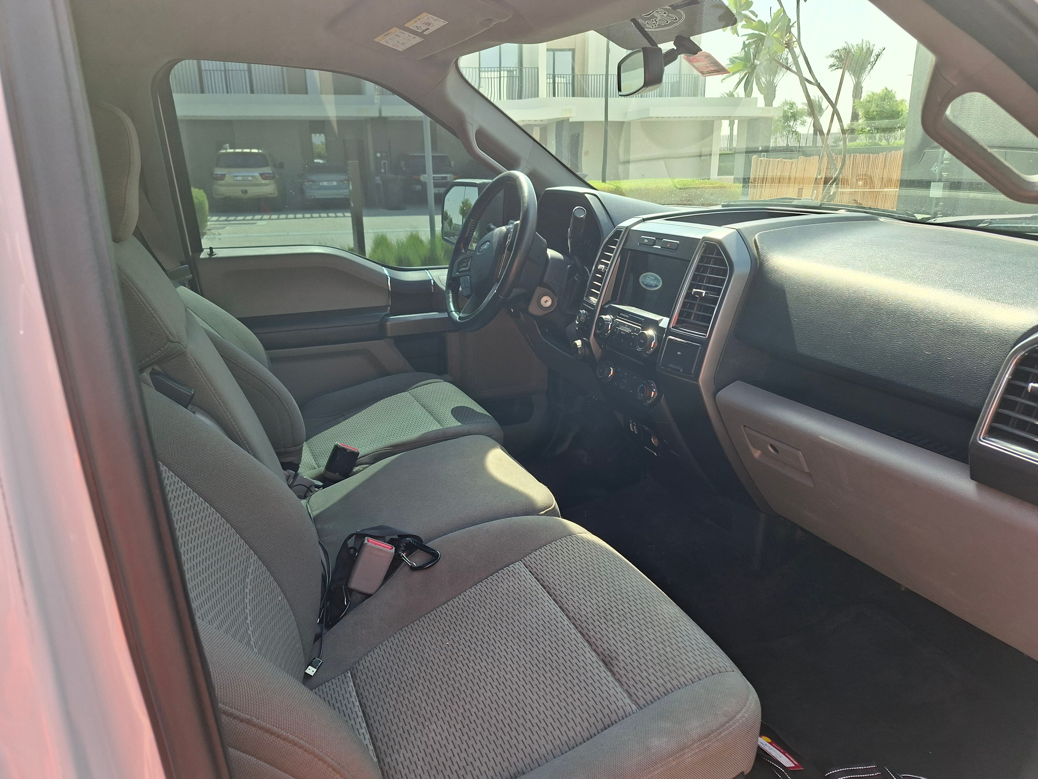 Blanco Ford F 150 2017