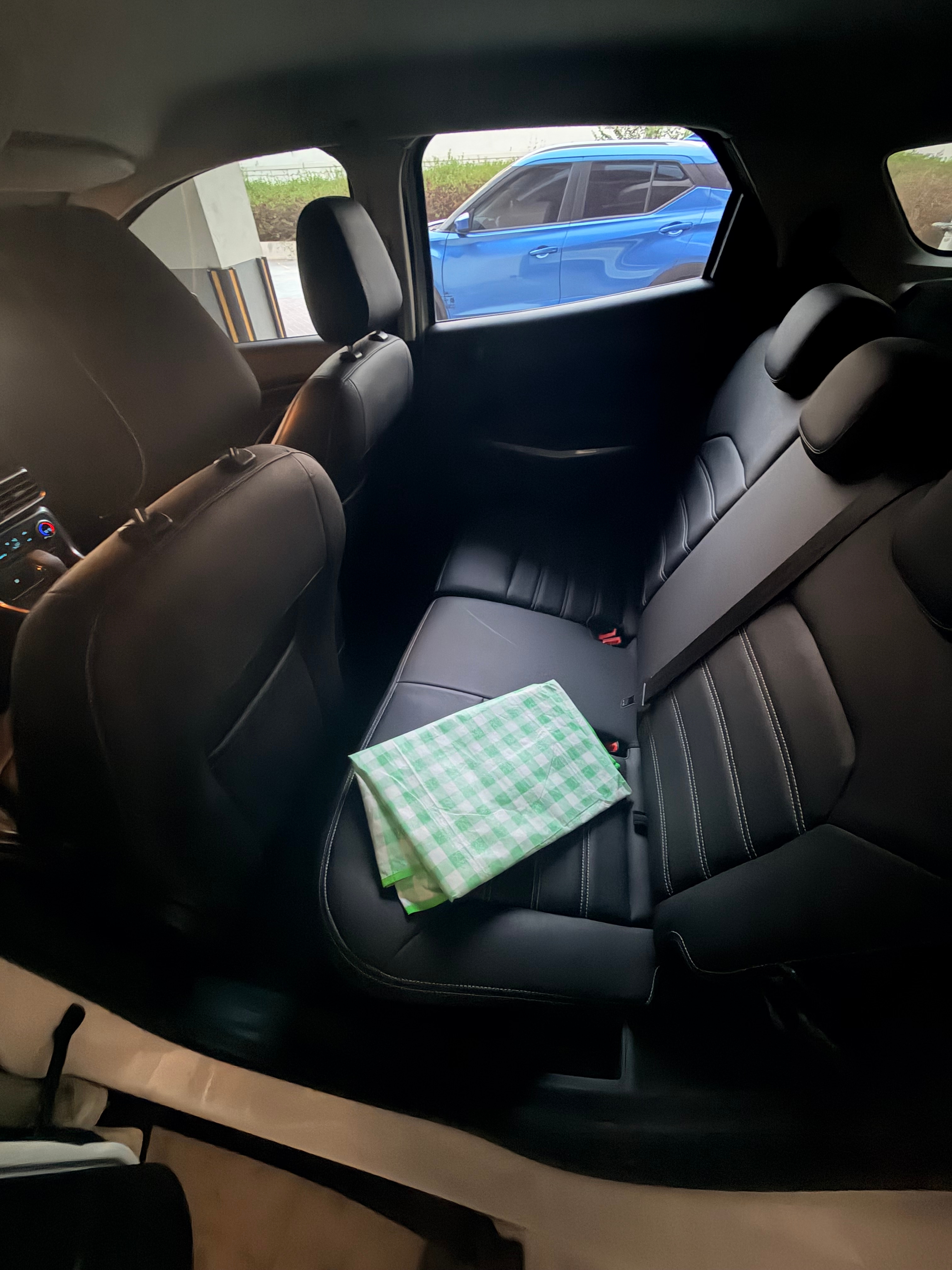 White Ford EcoSport Trend 2019