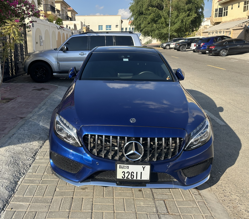 Blue Mercedes Benz C300 AMG 2018 Blue Mercedes Benz C300 AMG 2018