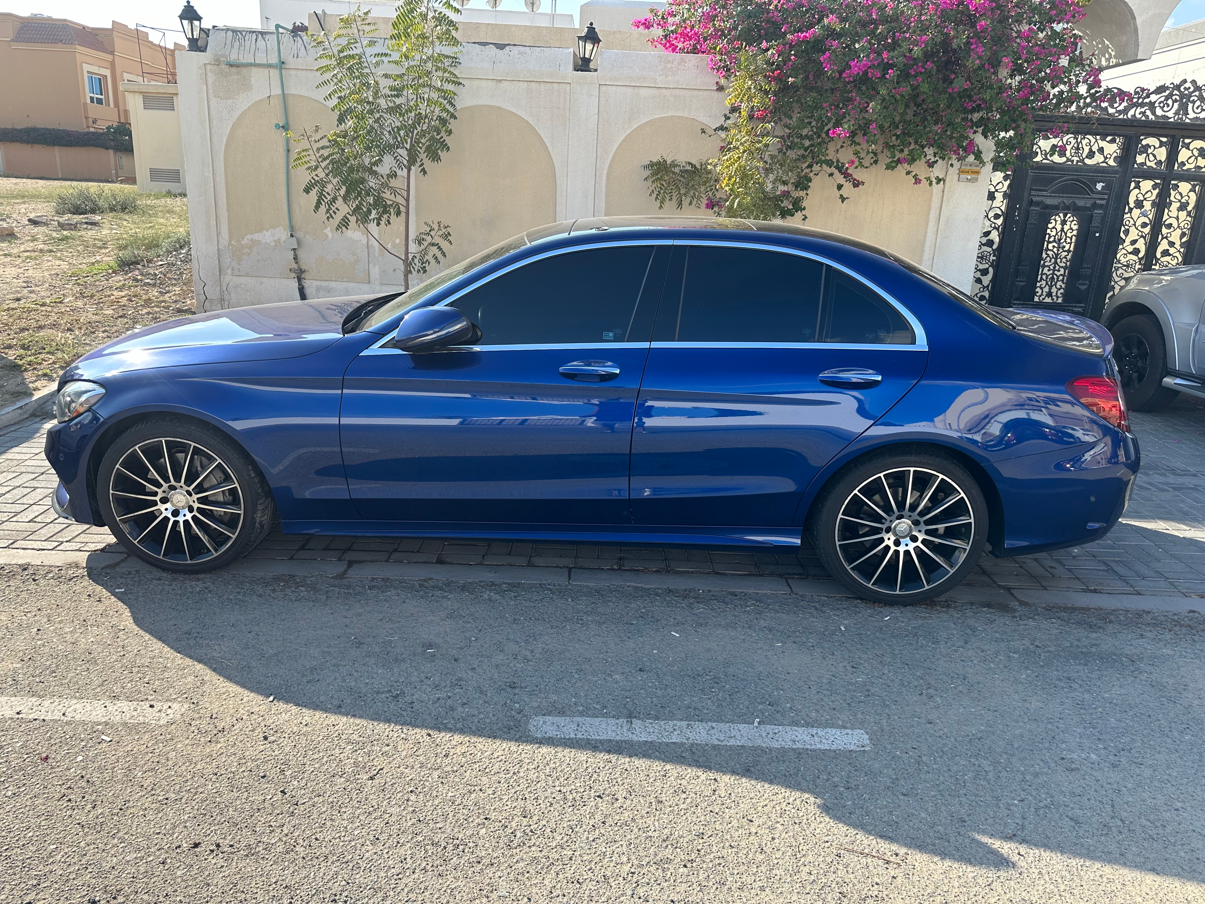 Blue Mercedes Benz C300 AMG 2018 Blue Mercedes Benz C300 AMG 2018
