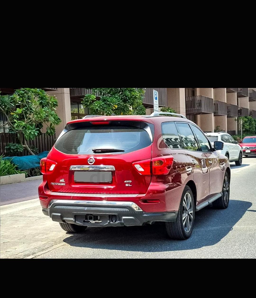 rood Nissan Pathfinder SL 2019 rood Nissan Pathfinder SL 2019