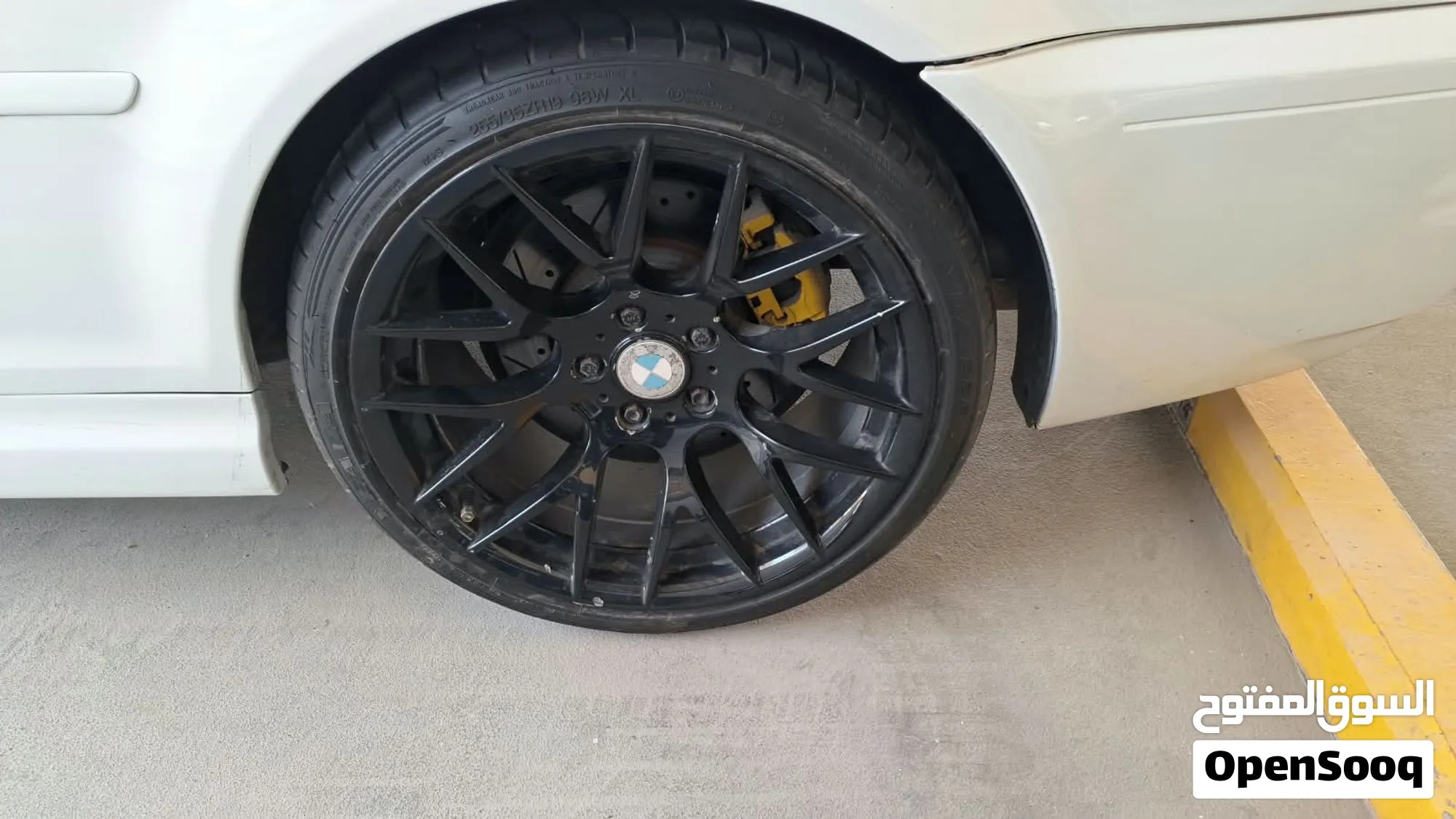 White BMW M3 Standard 2003