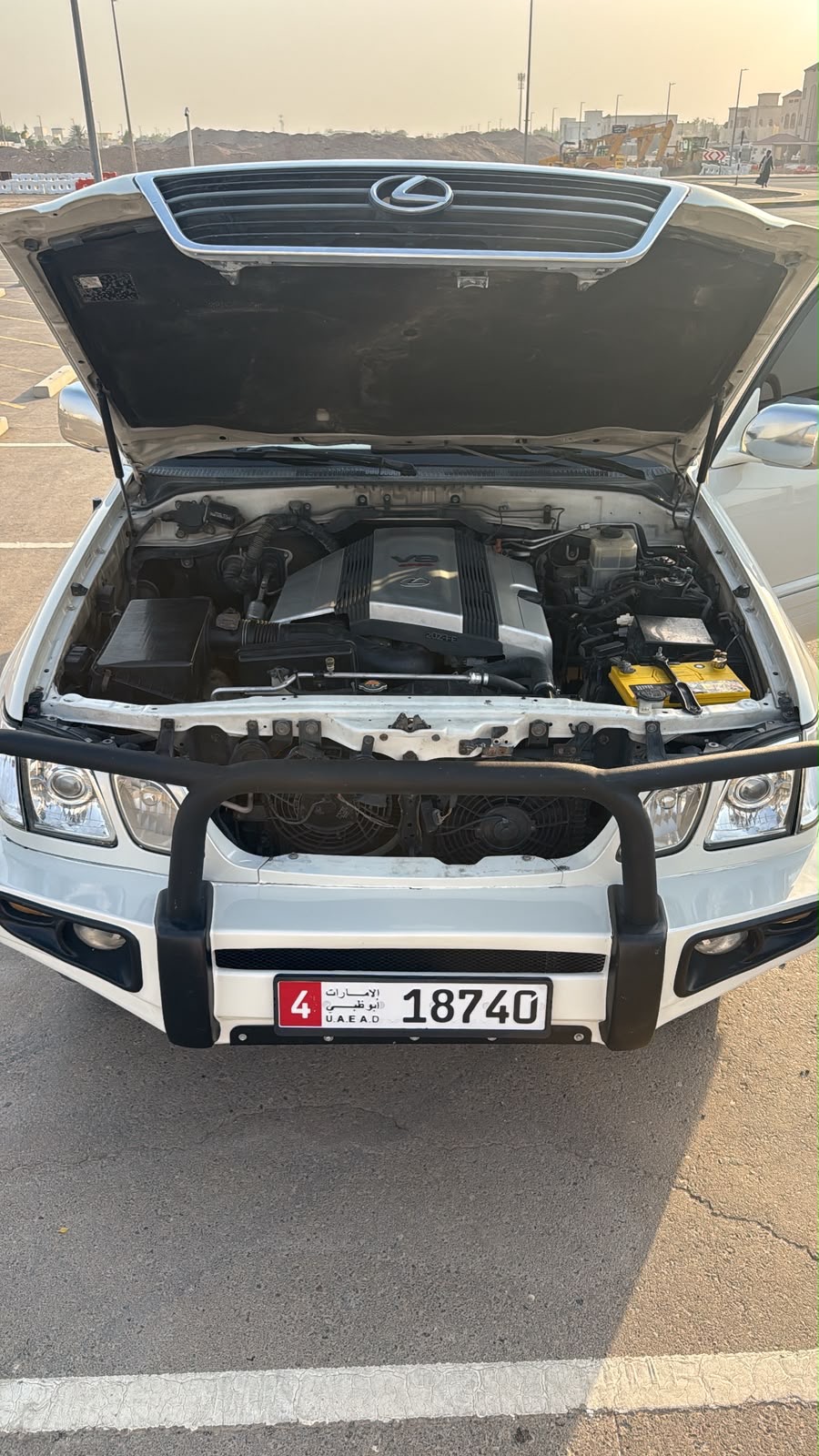 أبيض لكزس LX 470 2002 أبيض لكزس LX 470 2002
