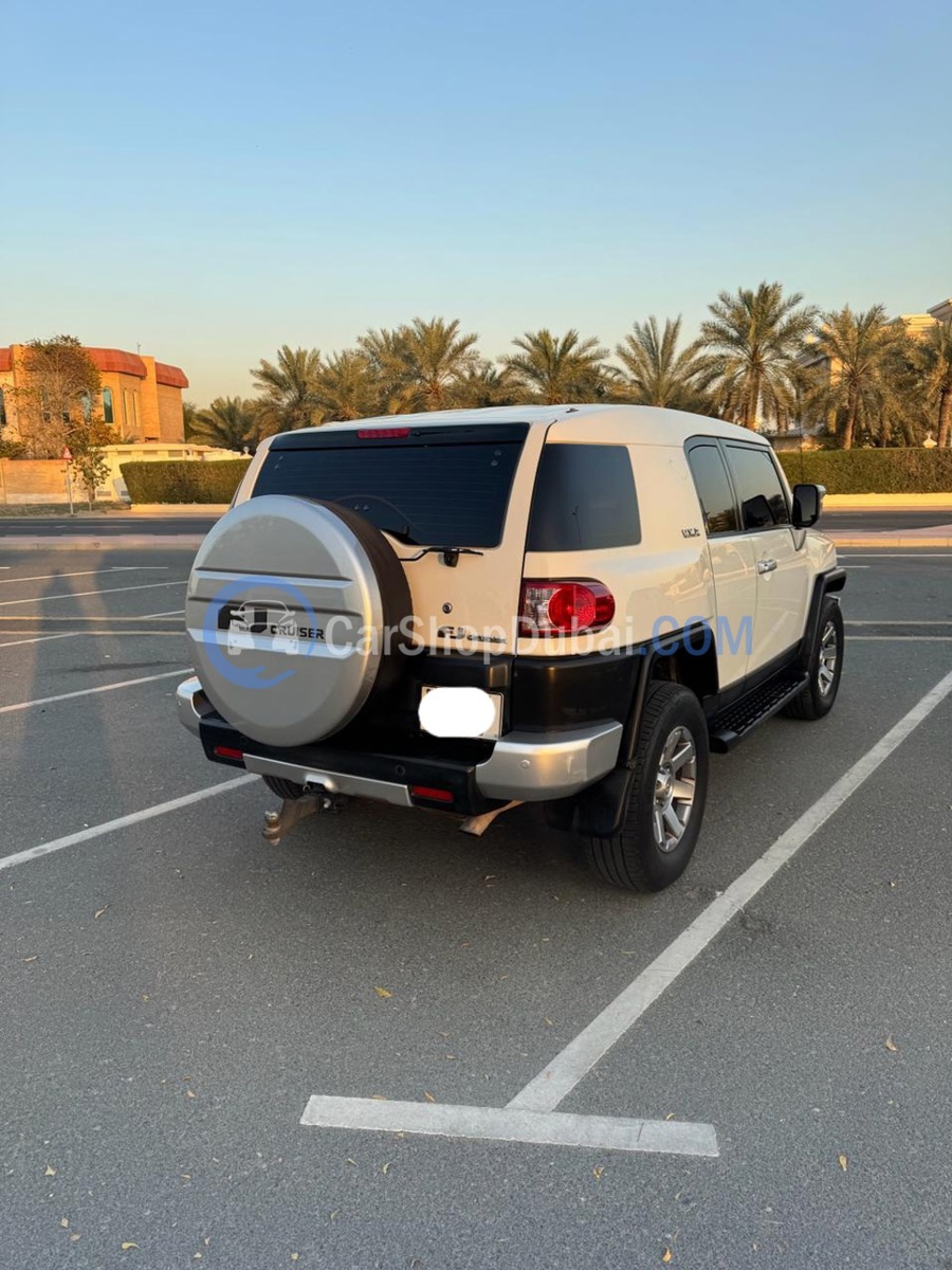 Blanco Toyota FJ Cruiser VXR 2016 Blanco Toyota FJ Cruiser VXR 2016