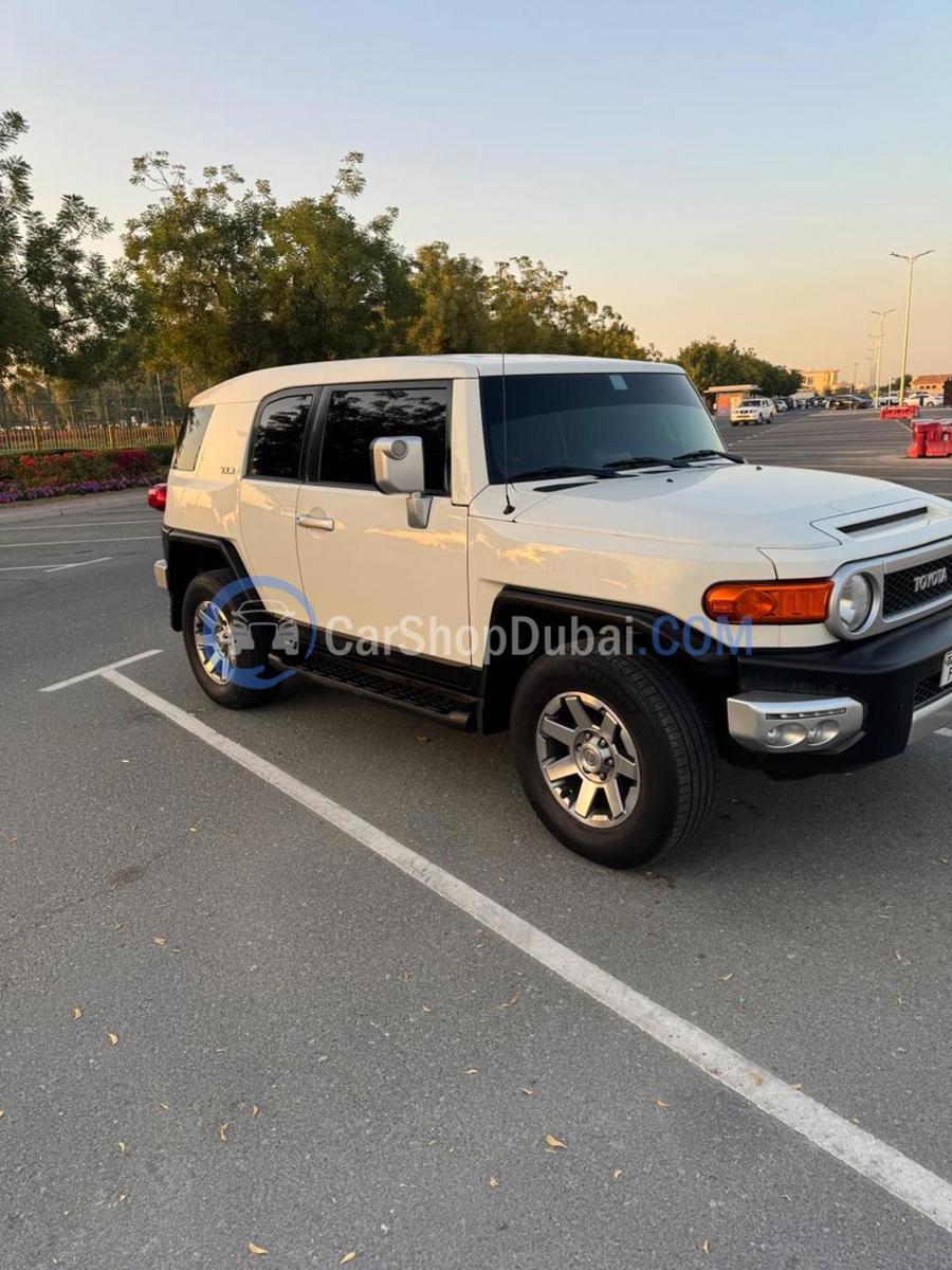 Blanco Toyota FJ Cruiser VXR 2016 Blanco Toyota FJ Cruiser VXR 2016