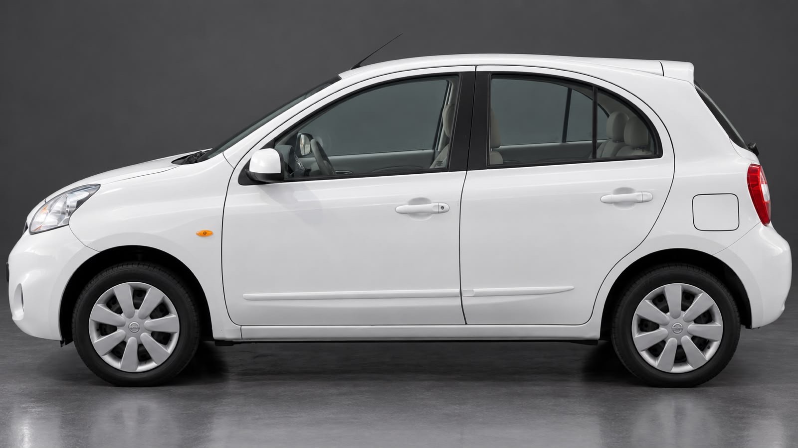 أبيض نيسان Micra S 2020 أبيض نيسان Micra S 2020