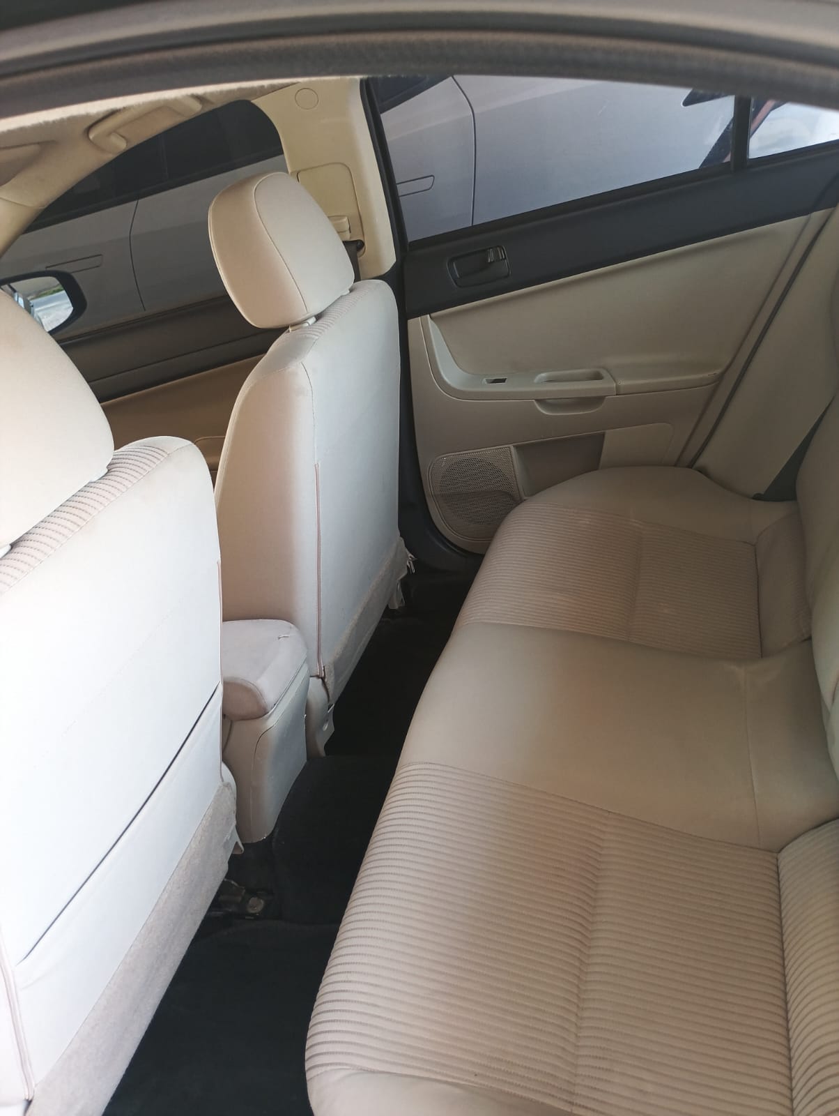 Siyah Mitsubishi Lancer 2015