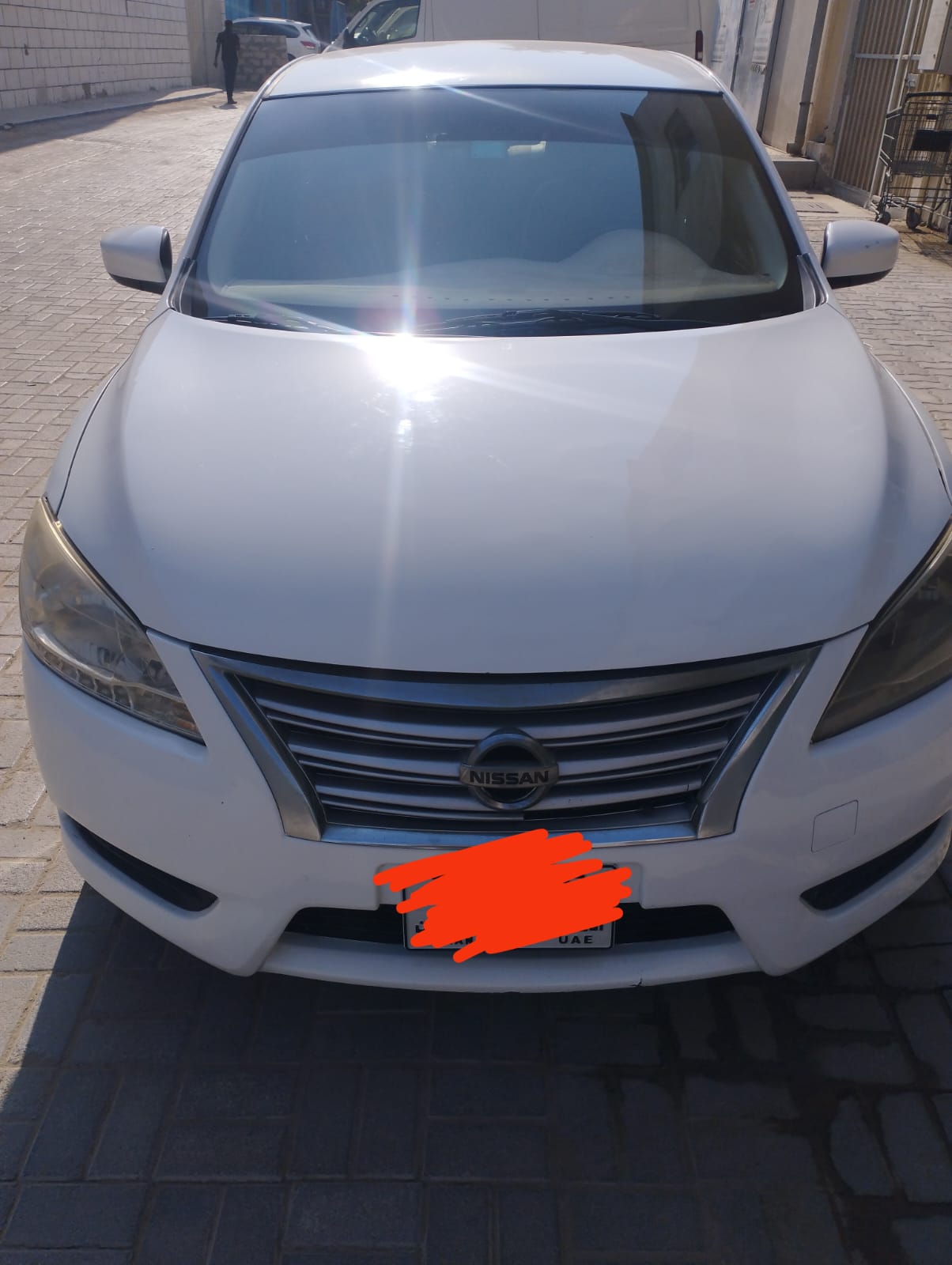 أبيض نيسان Sentra 1.8 S 2015 أبيض نيسان Sentra 1.8 S 2015