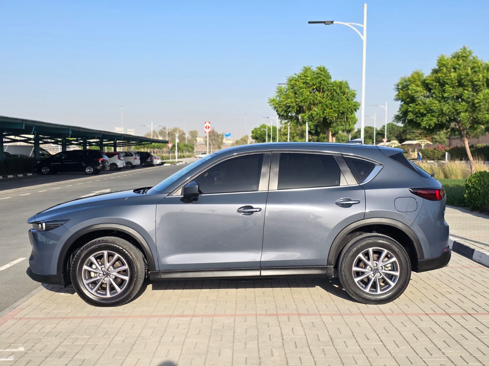 Gray Mazda CX 5 GL 2024