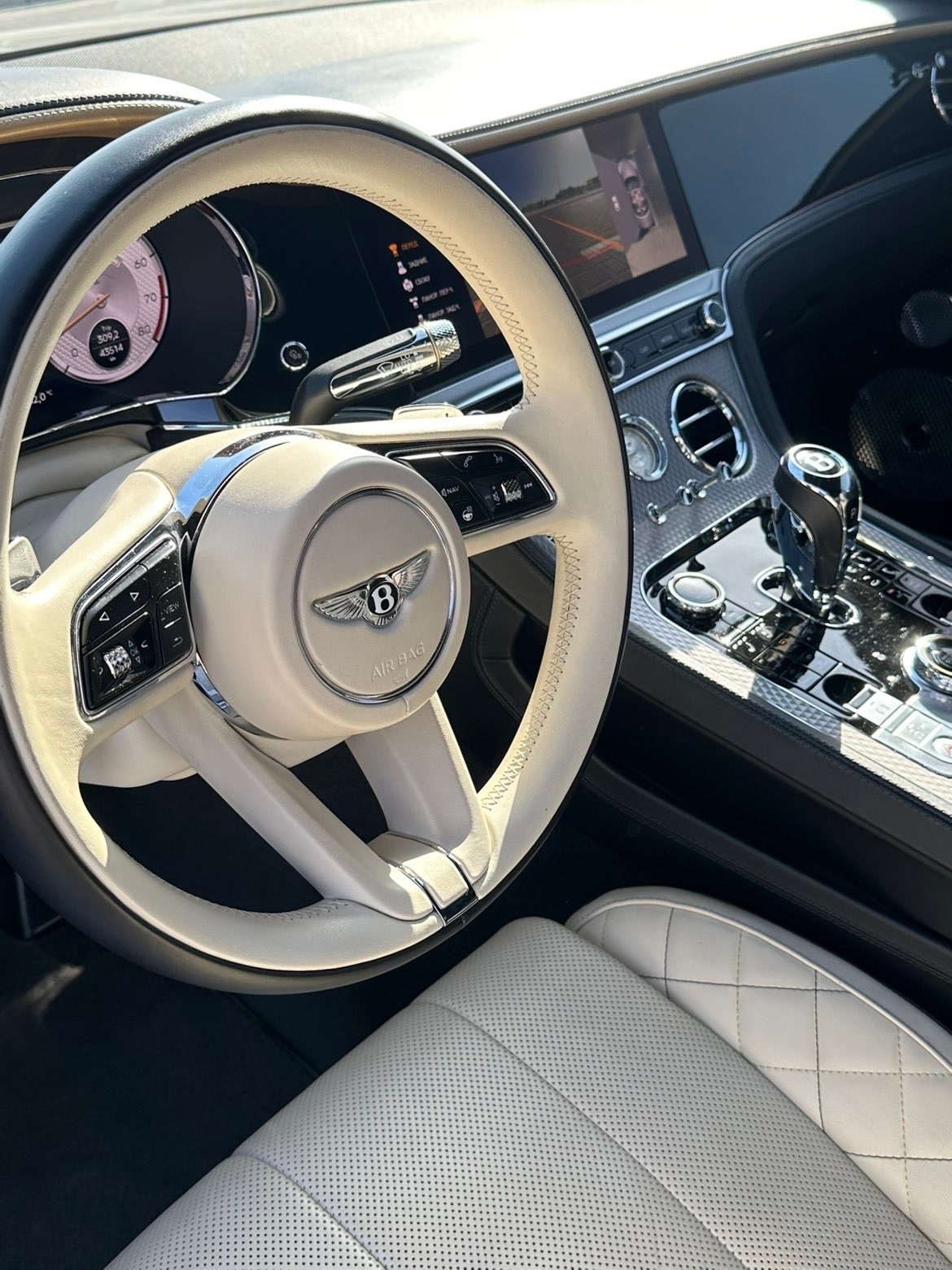Gris Bentley Continental GTC GTC Mulliner 2024