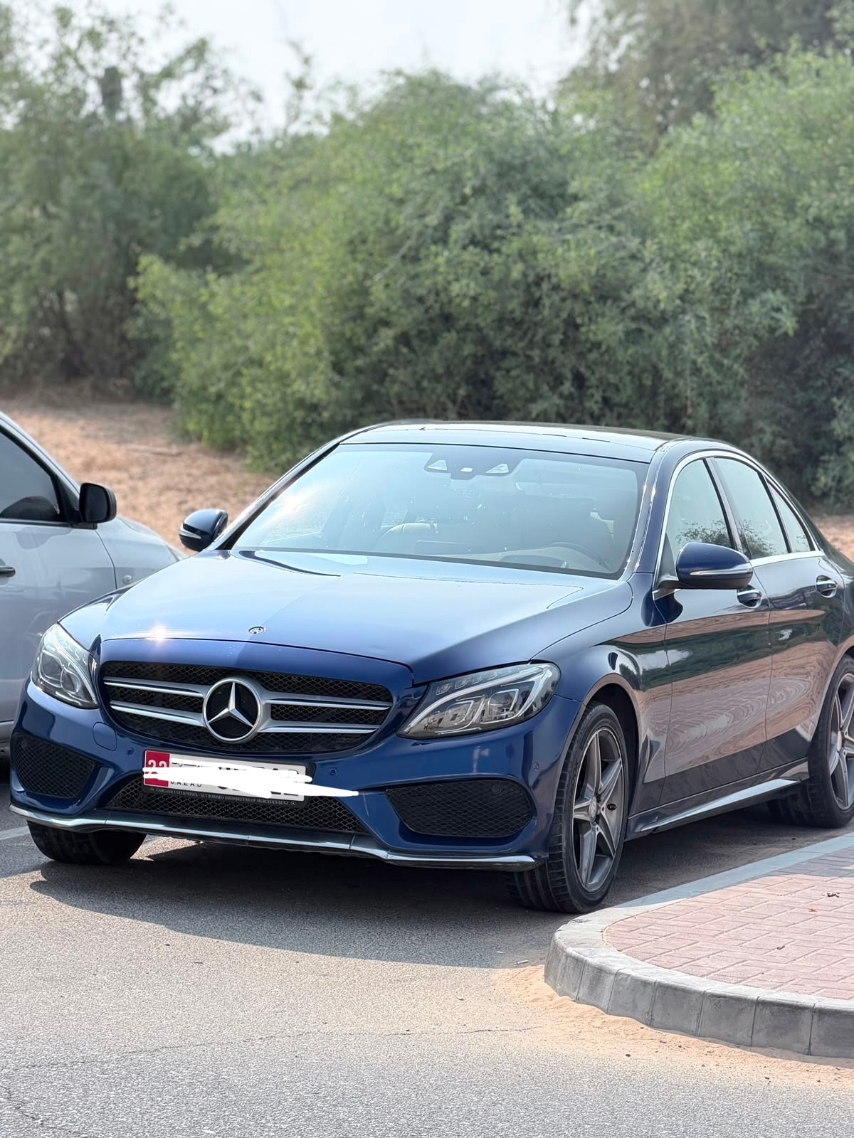 Bleu Mercedes Benz C200 AMG PREMIUM 2015
