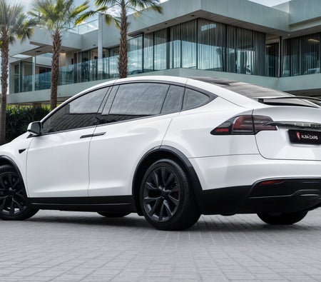Blanco Tesla Model X Plaid 2024
