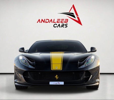 Noir Ferrari 812 Superfast Base 2019