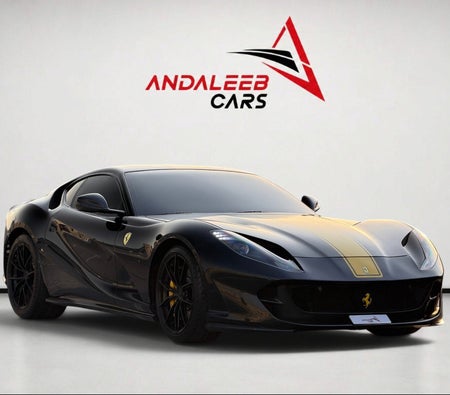 Noir Ferrari 812 Superfast Base 2019