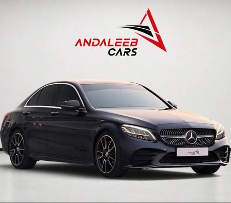Blu Mercedes Benz C200 2019