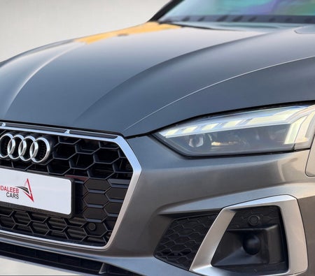 gris Audi A5 2021