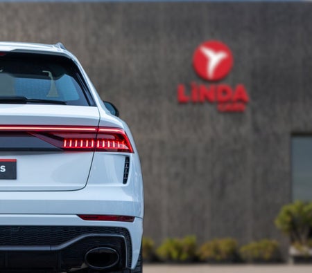 Beyaz Audi RS Q8 2022