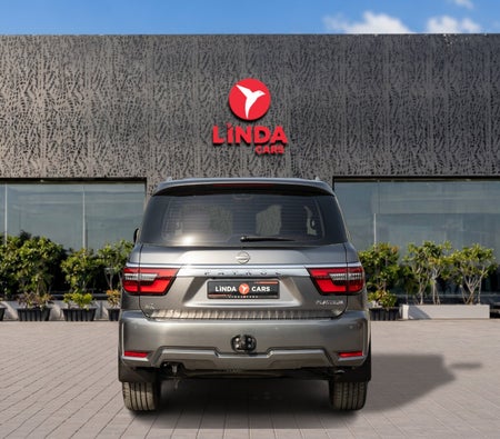 gris Nissan Patrol SE Platinum 2022