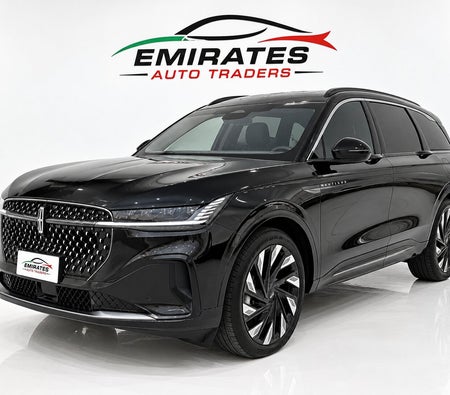 Черный Lincoln Nautilus Presidential 2025 год Черный Lincoln Nautilus Presidential 2025 год