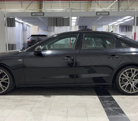 أسود أودي A4 35 TFSI S LINE 2023 أسود أودي A4 35 TFSI S LINE 2023