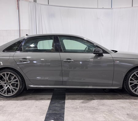 Grau Audi A4 35 TFSI S LINE 2024