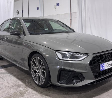 Grau Audi A4 35 TFSI S LINE 2024 Grau Audi A4 35 TFSI S LINE 2024