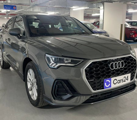 Gray Audi Q3 35 TFSI SPORTBACK 2024 Gray Audi Q3 35 TFSI SPORTBACK 2024