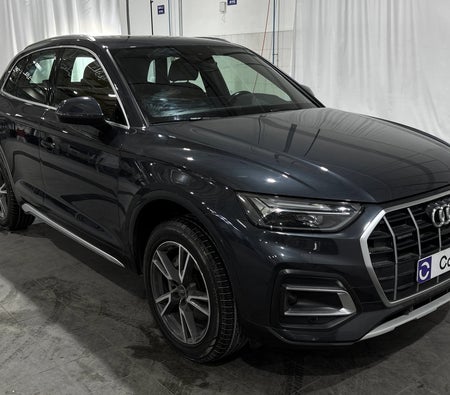 Gray Audi Q5 45 TFSI quattro 2023 Gray Audi Q5 45 TFSI quattro 2023