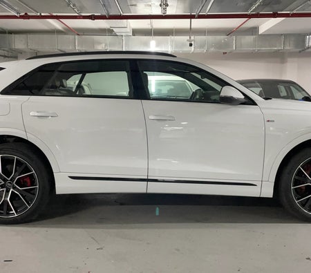 Weiß Audi Q8 55 TFSI quattro S line 2022
