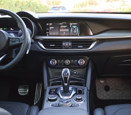 Alfa Romeo Stelvio 2024