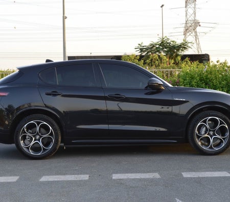 Alfa Romeo Stelvio 2024