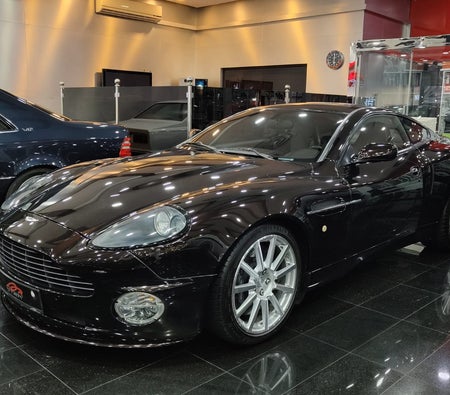 Aston Martin Vanquish S Base 2005, photo 2 of 4