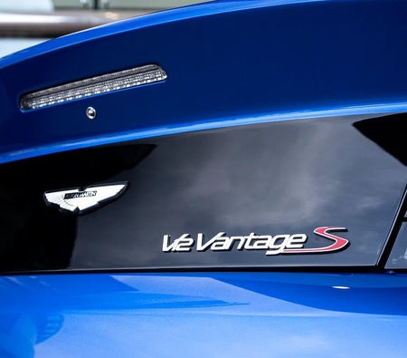 Blauw Aston Martin Vantage S 2015
