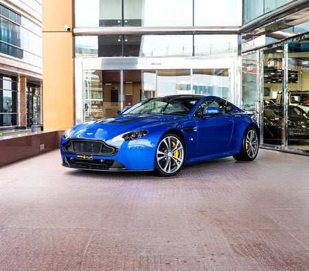 Blauw Aston Martin Vantage S 2015