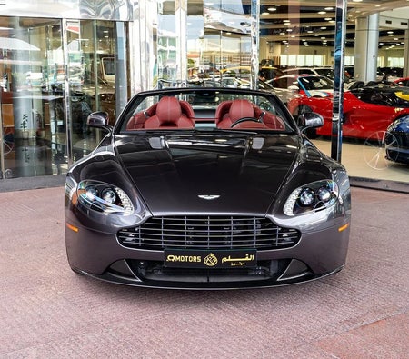 Grigio Aston Martin Vantage S Roadster 2016