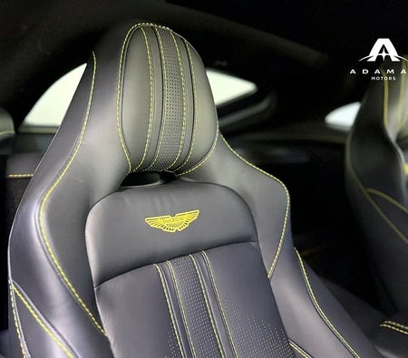 Blauw Aston Martin Vantage 2023