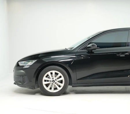 Audi A3 35 TFSI 2023, photo 3 of 4