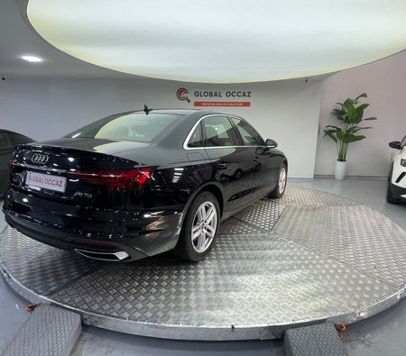 Black Audi A4 2.0 TDI BA Premium 2021