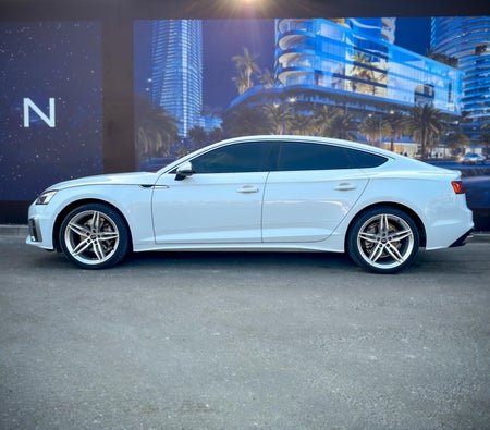 Bianca Audi A5 2023 Bianca Audi A5 2023
