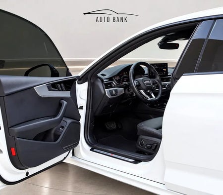 Bianca Audi A5 S Line 2024