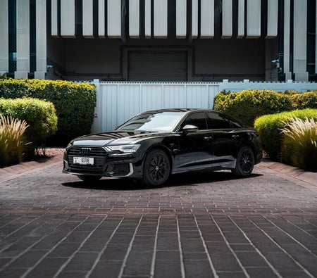 kira Audi A6 2022 içinde Dubai