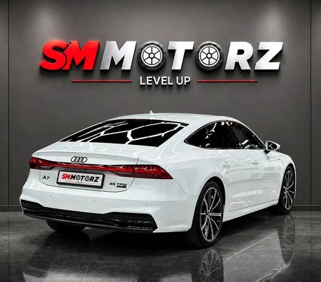wit Audi A7 2021