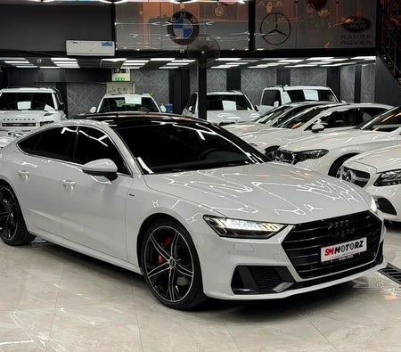 Audi A7 2019, photo 2 of 4